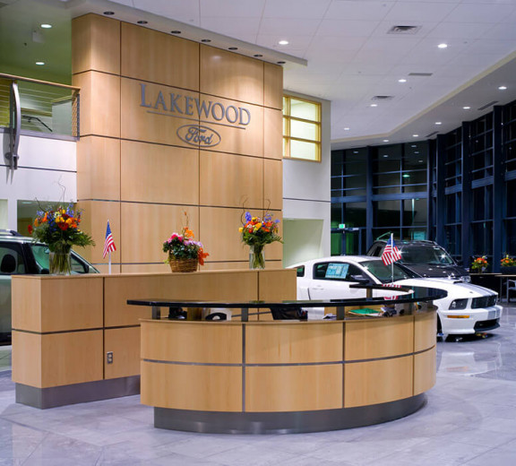 Lakewood Ford image: Lakewood (3)