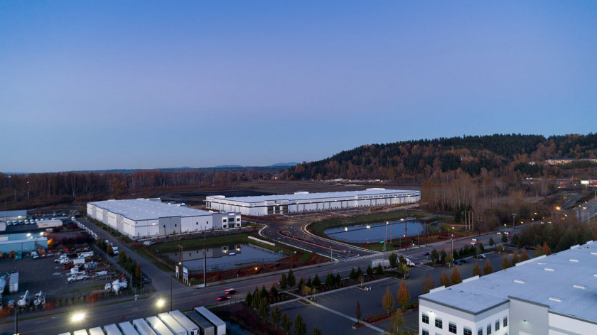 SeaPORT Logistics Center image: Seaport (3)