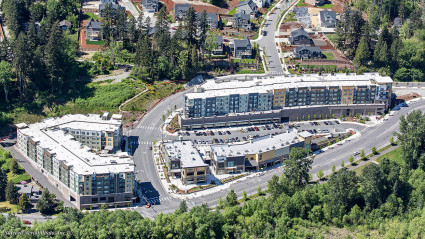 Gateway at Beardslee Crossing