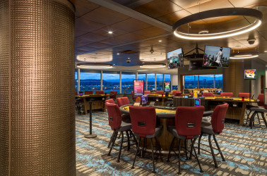 Emerald Downs, Turf Club