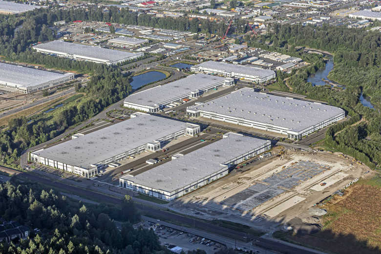 SeaPORT Logistics, Building 6 image: _S8A1712a Skytech reduced