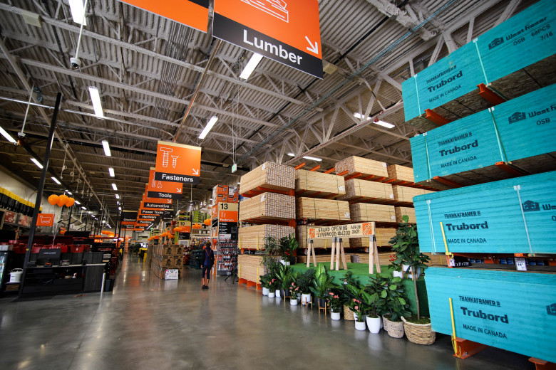 The Home Depot image: Home Depot Lynnwood (1)