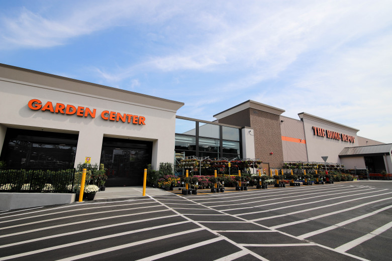 The Home Depot image: Home Depot Lynnwood (2)